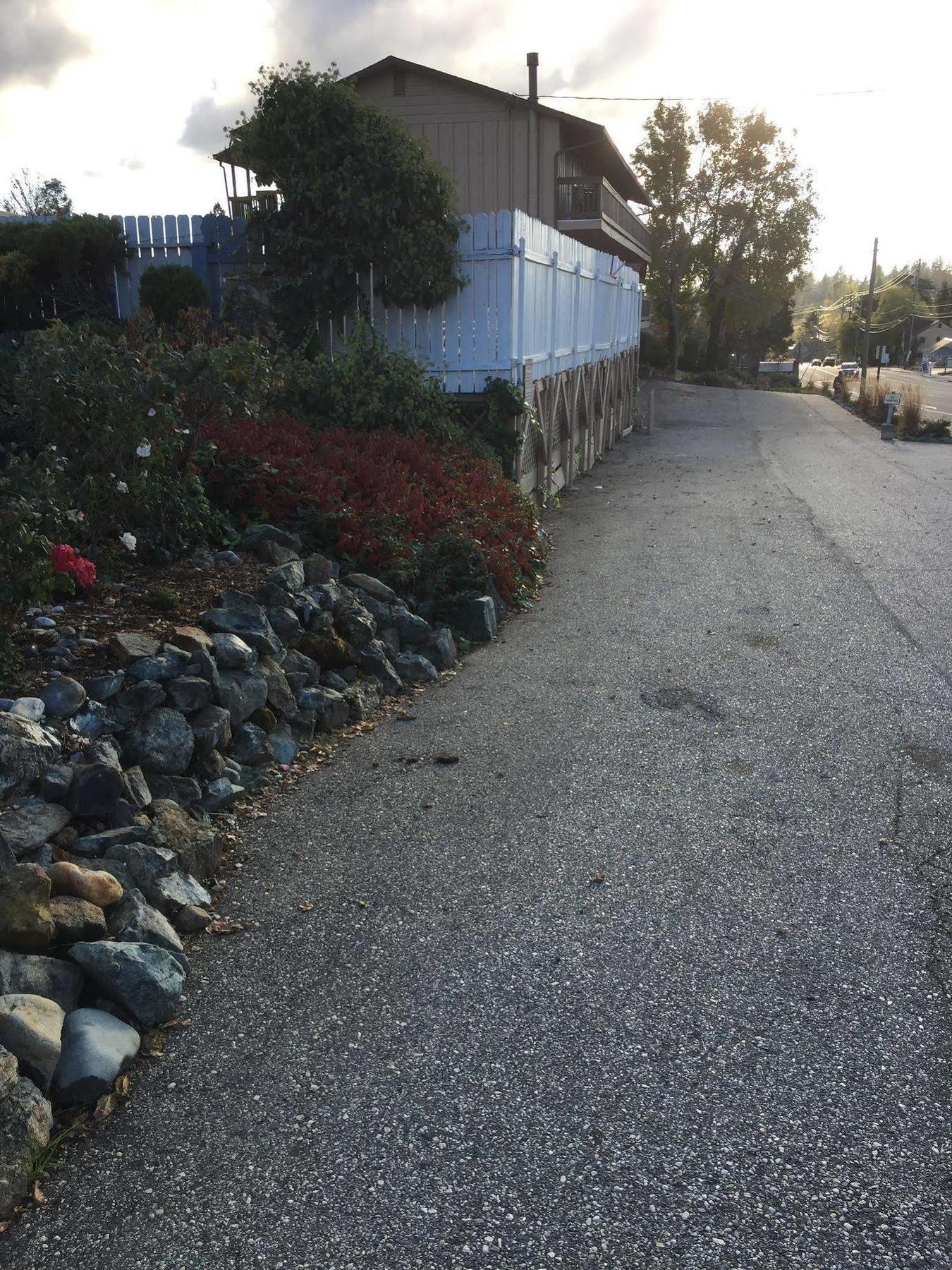 גראס ואלי Holiday Lodge מראה חיצוני תמונה