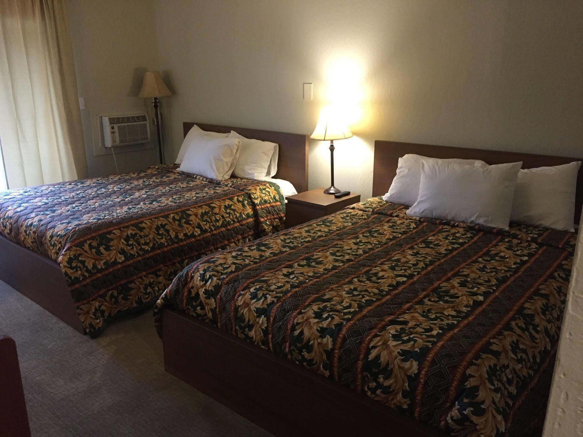 גראס ואלי Holiday Lodge מראה חיצוני תמונה