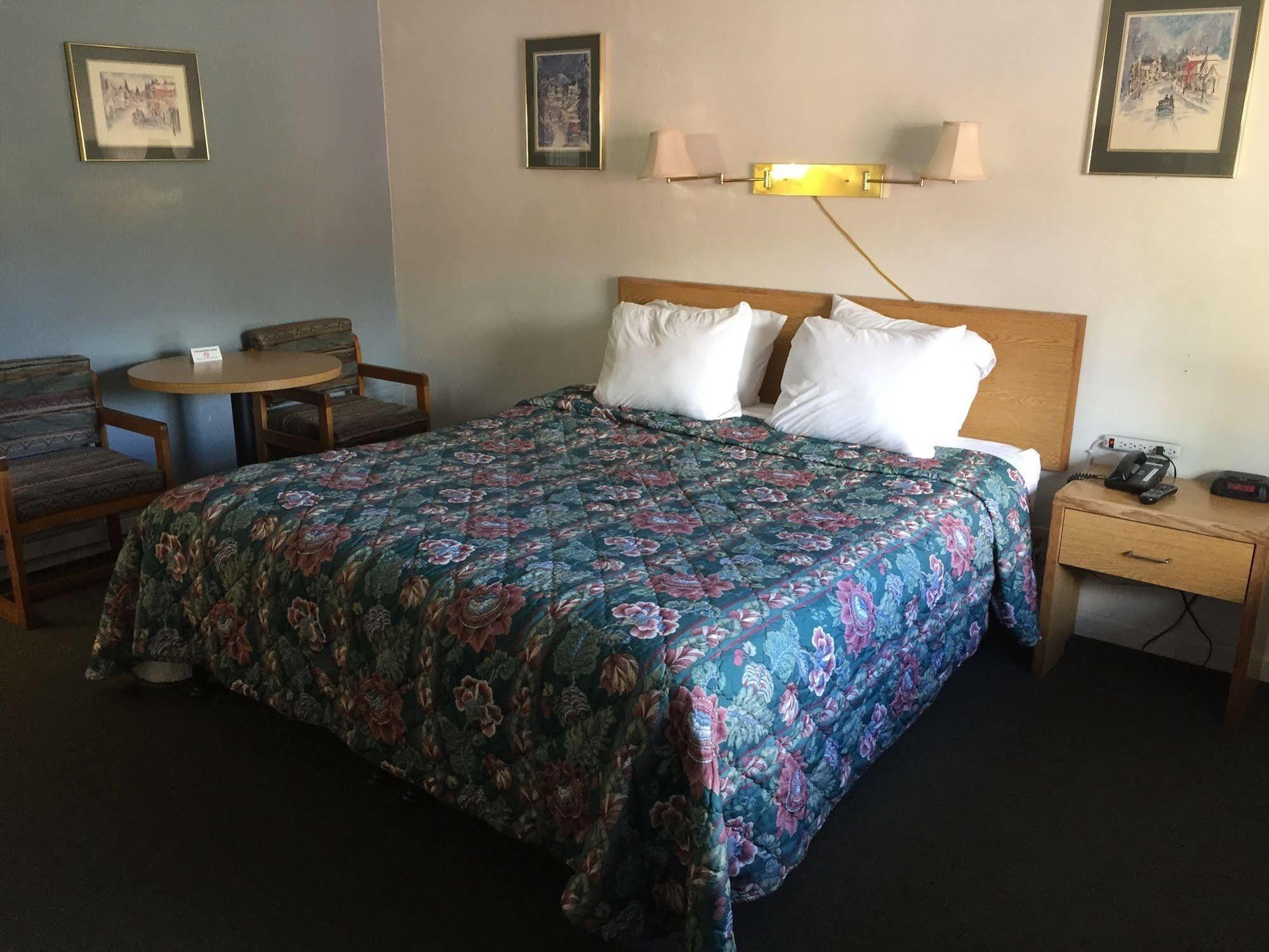 גראס ואלי Holiday Lodge מראה חיצוני תמונה