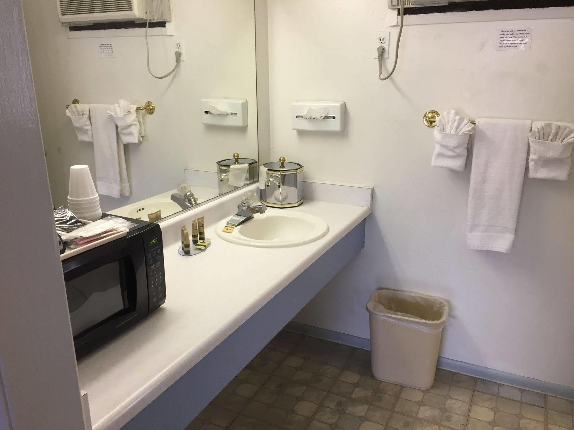 גראס ואלי Holiday Lodge מראה חיצוני תמונה